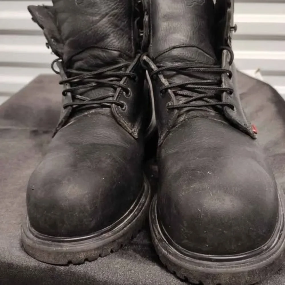 Red Wing safety boot